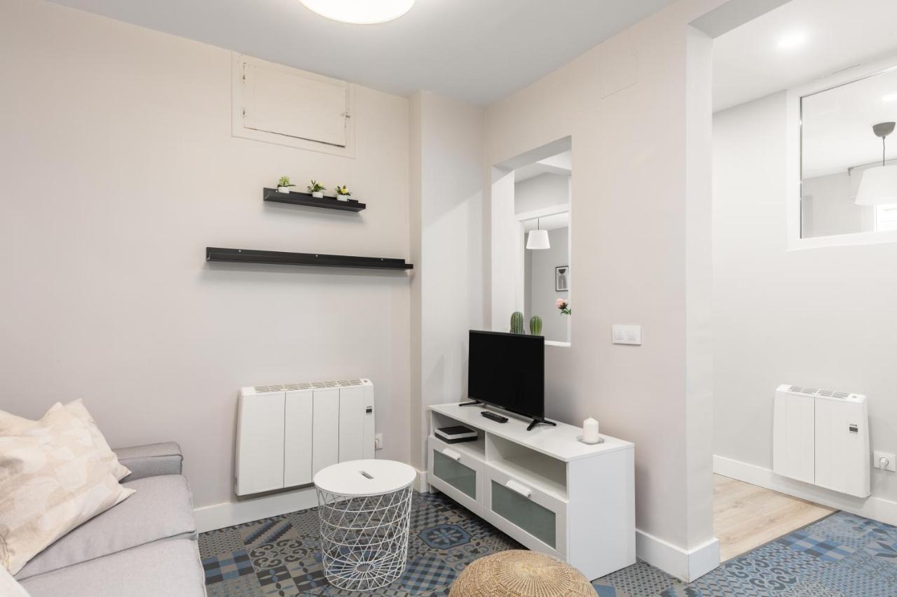 2 Bedrooms 1 Bathroom Furnished - Las Letras - Bright - Mintystay مدريد المظهر الخارجي الصورة