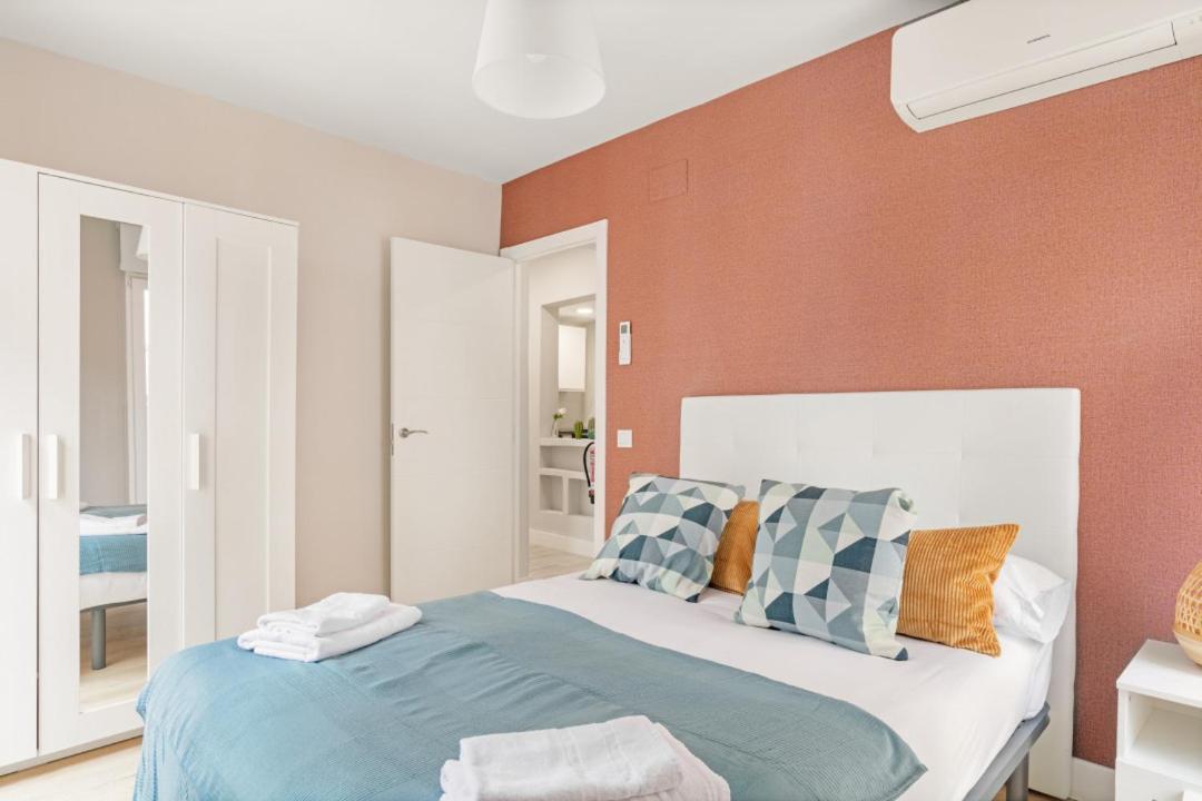 2 Bedrooms 1 Bathroom Furnished - Las Letras - Bright - Mintystay مدريد المظهر الخارجي الصورة